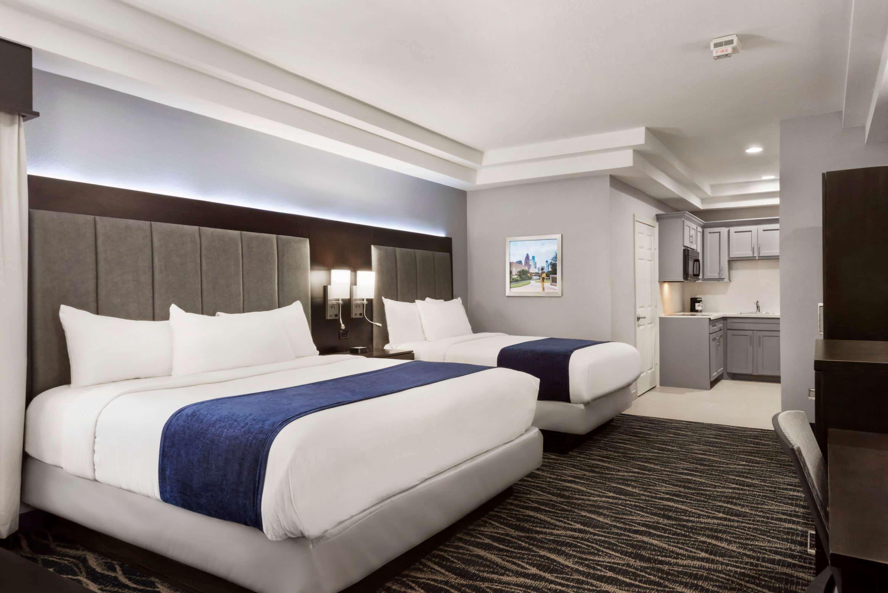 Efficiency, King and Double Bed