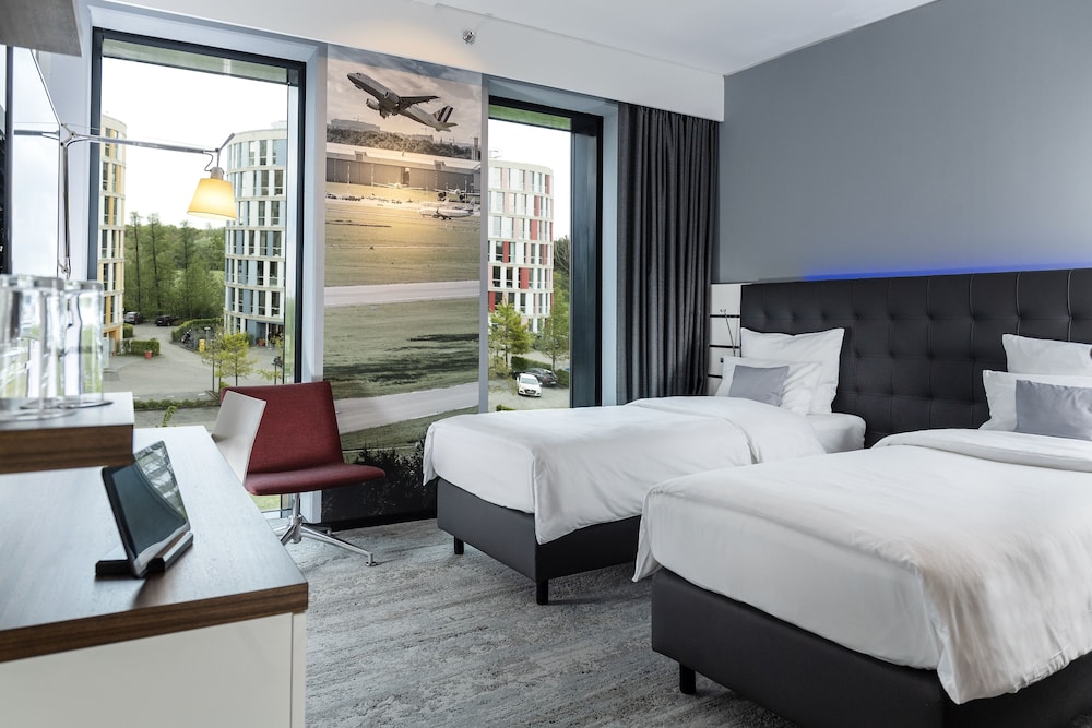 Airport Plaza Hotel Hamburg 8/43