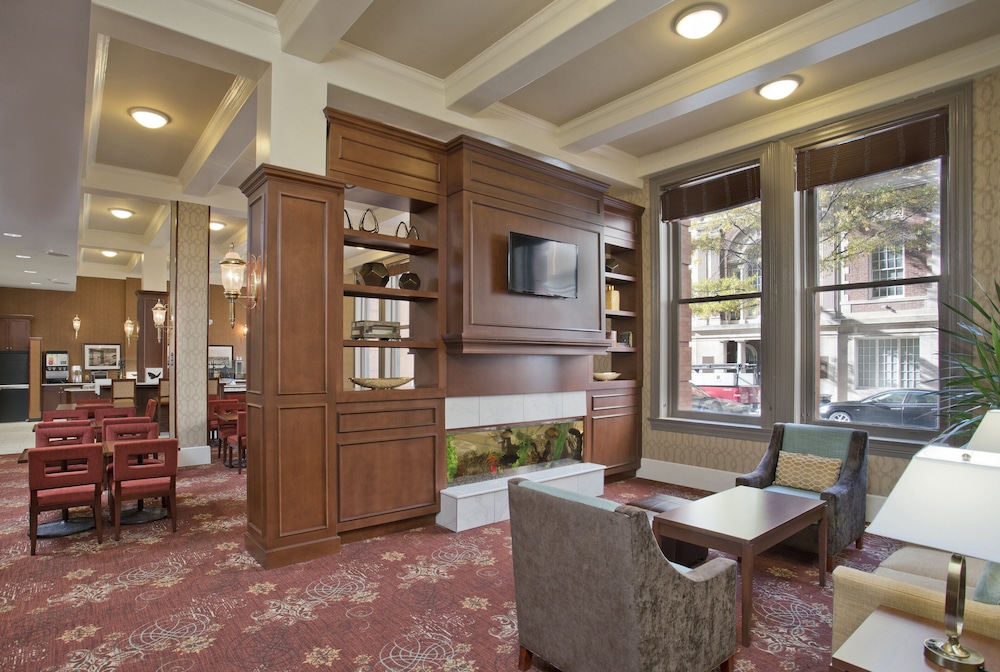 Staybridge Suites BALTIMORE INNER HARBOR 55/80