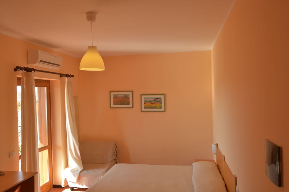 Larus Hotel 24/44