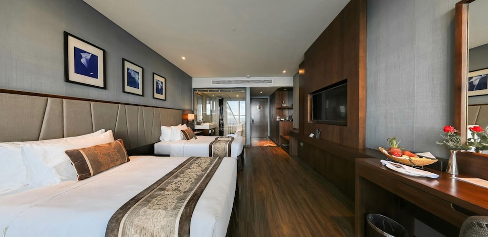 DELUXE, TWIN BEDS, OCEAN VIEW