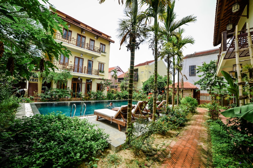 Villa Orchid Garden Riverside in HOI AN
