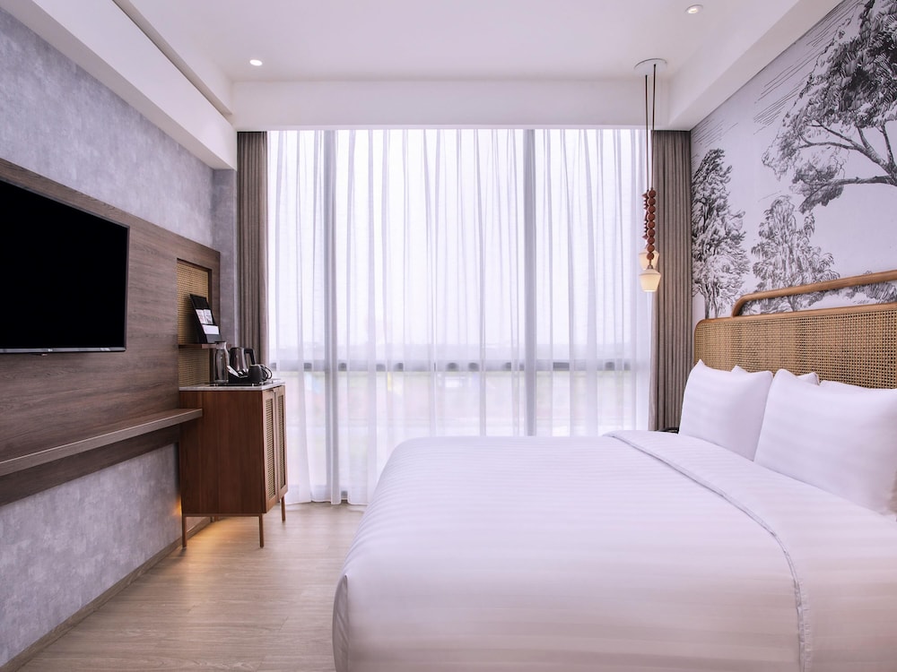 Mercure Tangerang Bsd City 13/67
