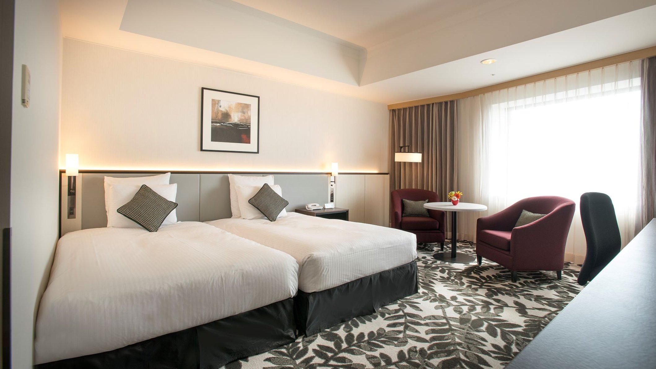 Hollywood, Premium, Twin Beds, City View