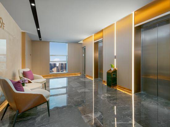 Lavande Hotel (Shenzhen Longgang Dayun Center Jixiang Metro Station) 10/15