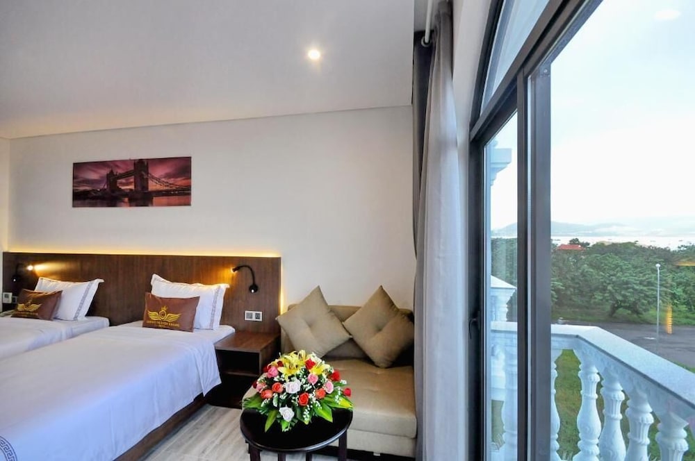 Crown Nguyen Hoang Hotel 18/58