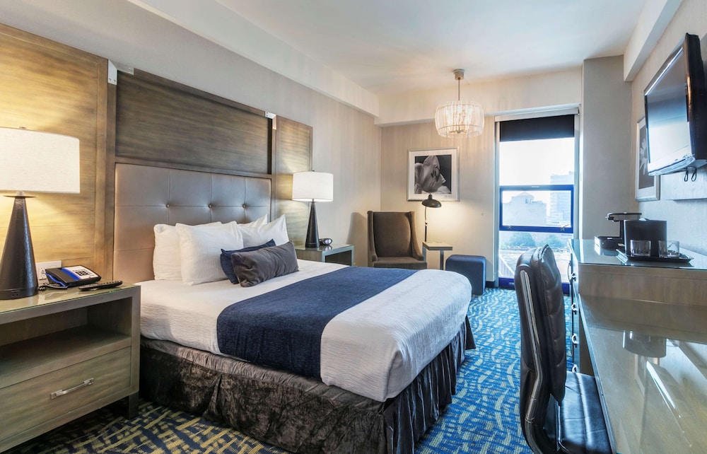 Robert Treat Hotel 13/68