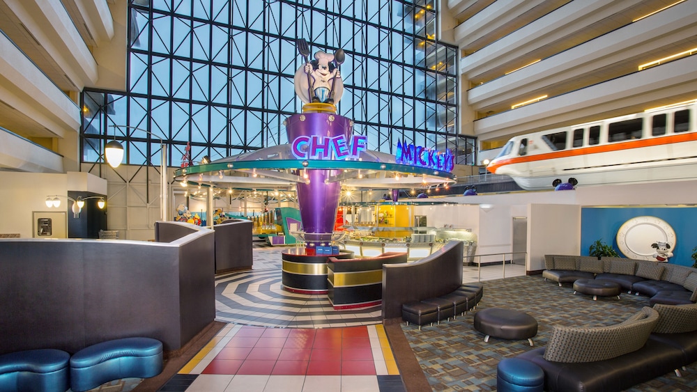 Bay Lake Tower at Disneys Contemporary Resort 23/39