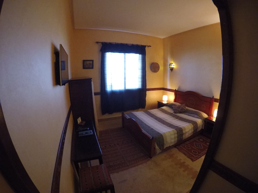 RIAD ZAHRA 17/32
