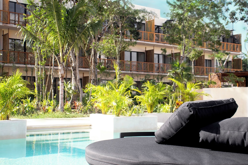 Wyndham Tulum 56/60