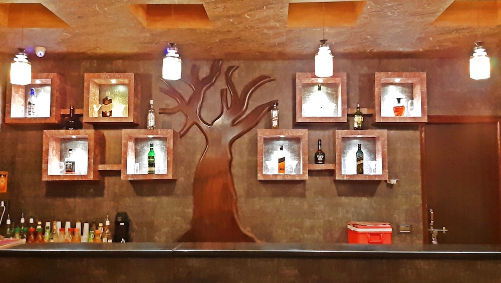 Lobby at Spring Sky Mughalsarai By ShriGo Hotels, Chandauli