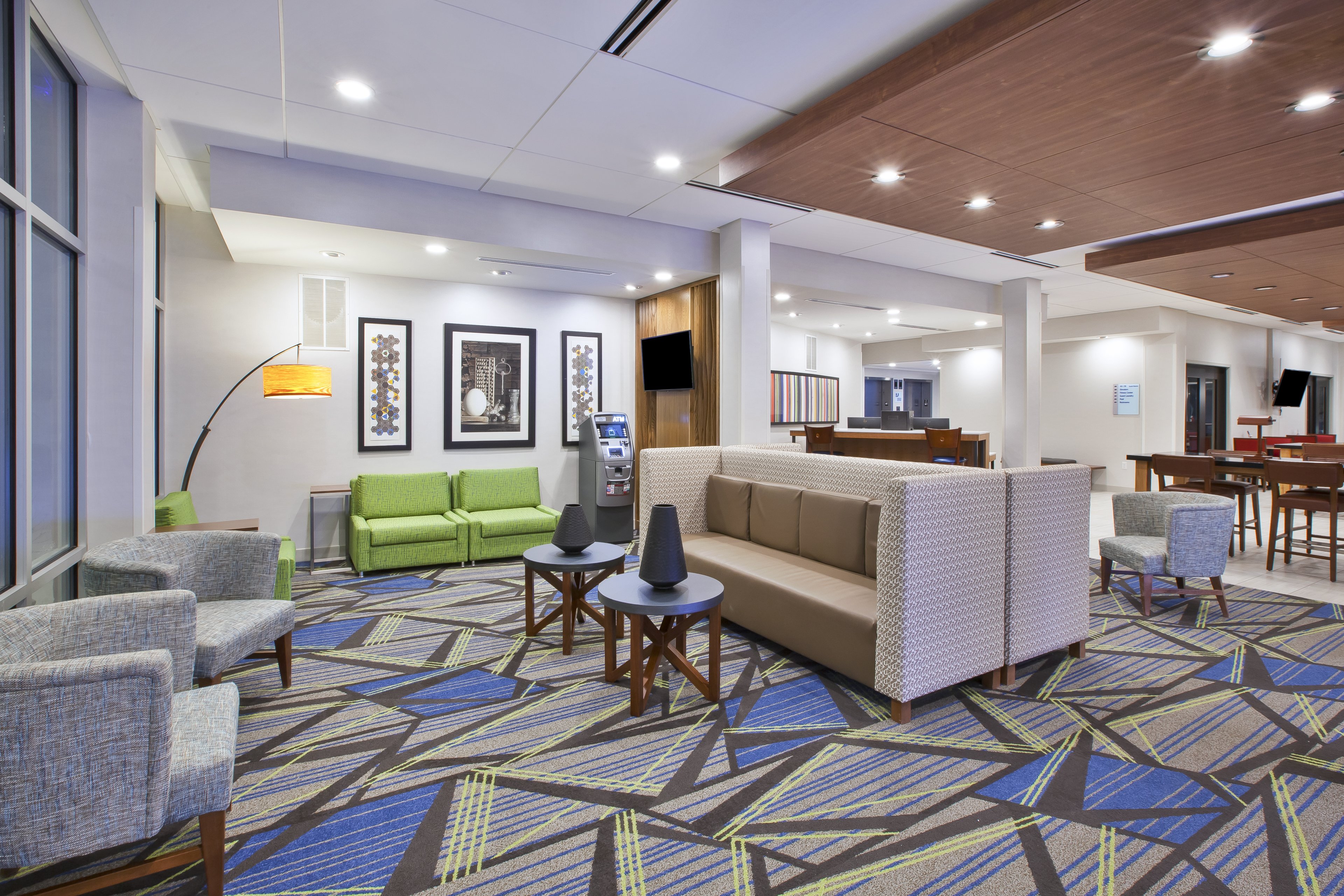 Holiday Inn Express Auburn Hills South 10/51