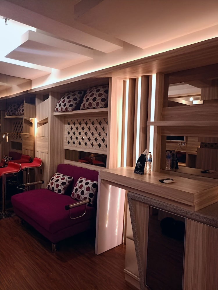 Grandboutique Inn 23/45