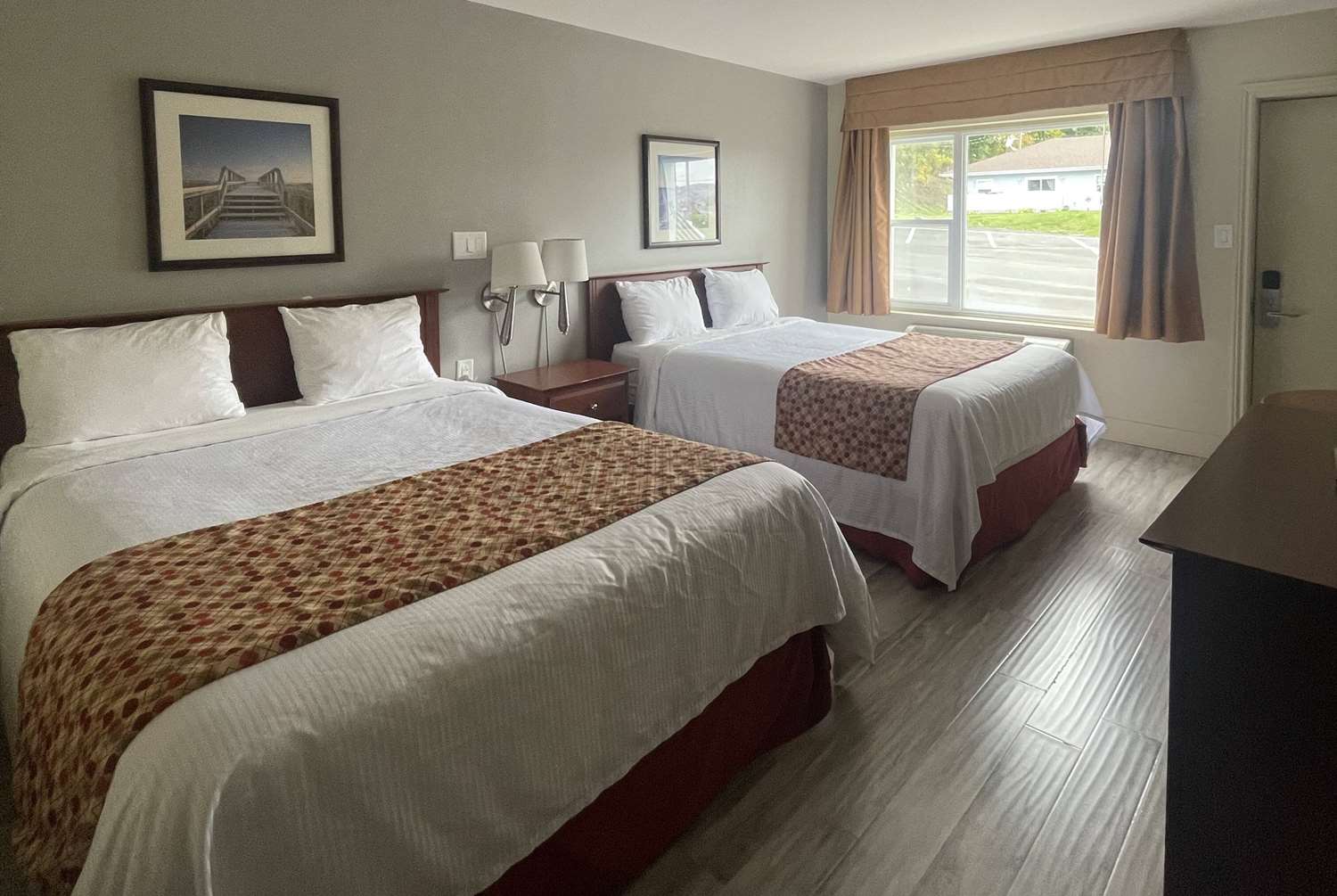 Super 8 By Wyndham Campbellton Nb 10/27