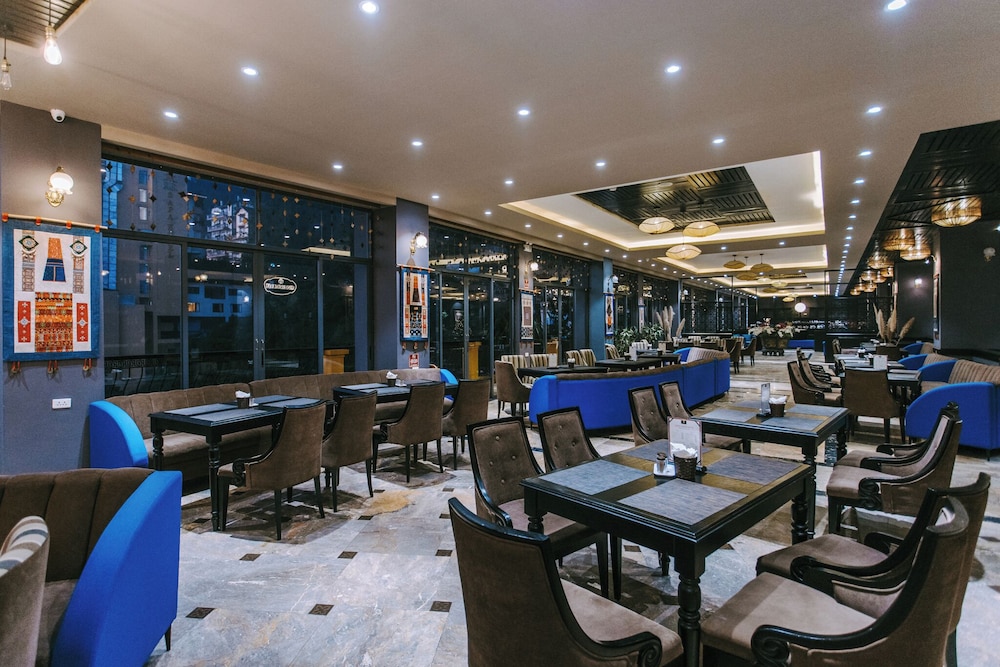 Sapa Charm Hotel 93/99