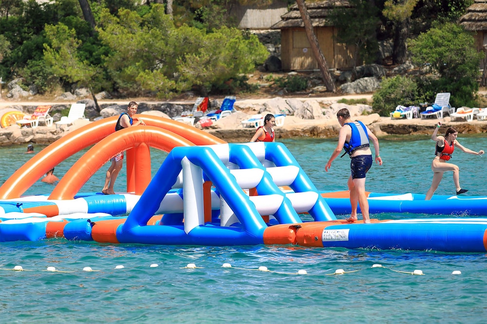 Pine Beach Pakostane 40/50