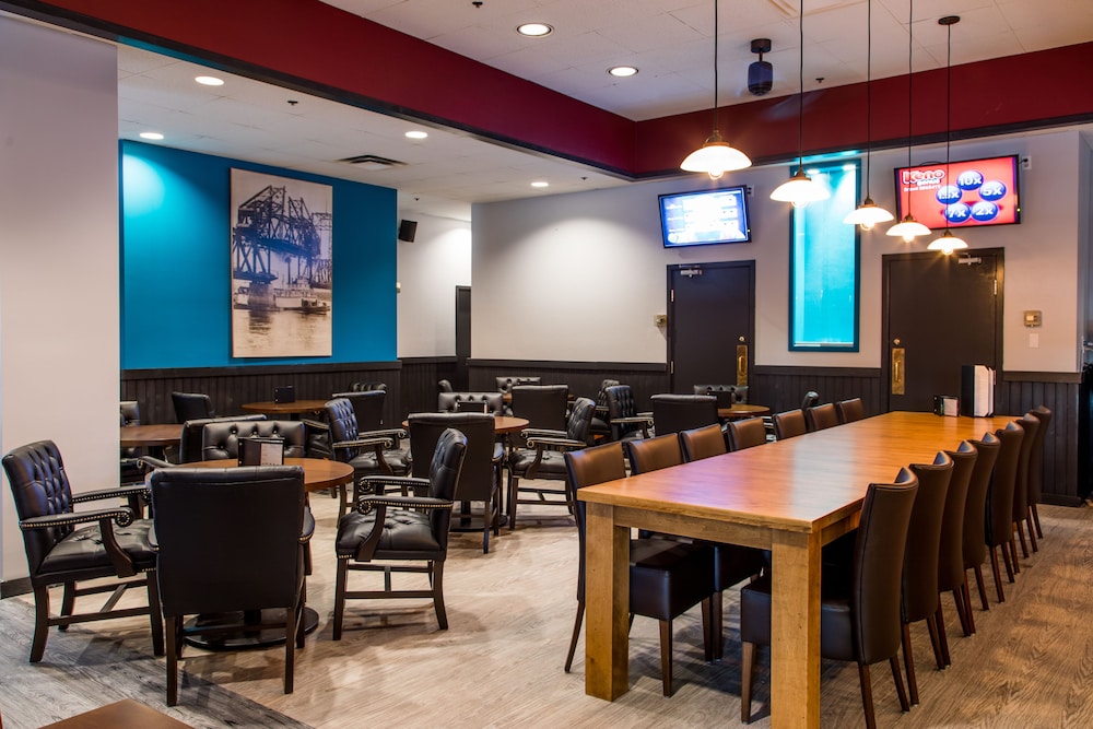 Ramada Plaza By Wyndham Prince George 34/44