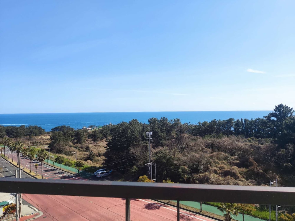 Jeju Ocean Blue Hotel 49/61