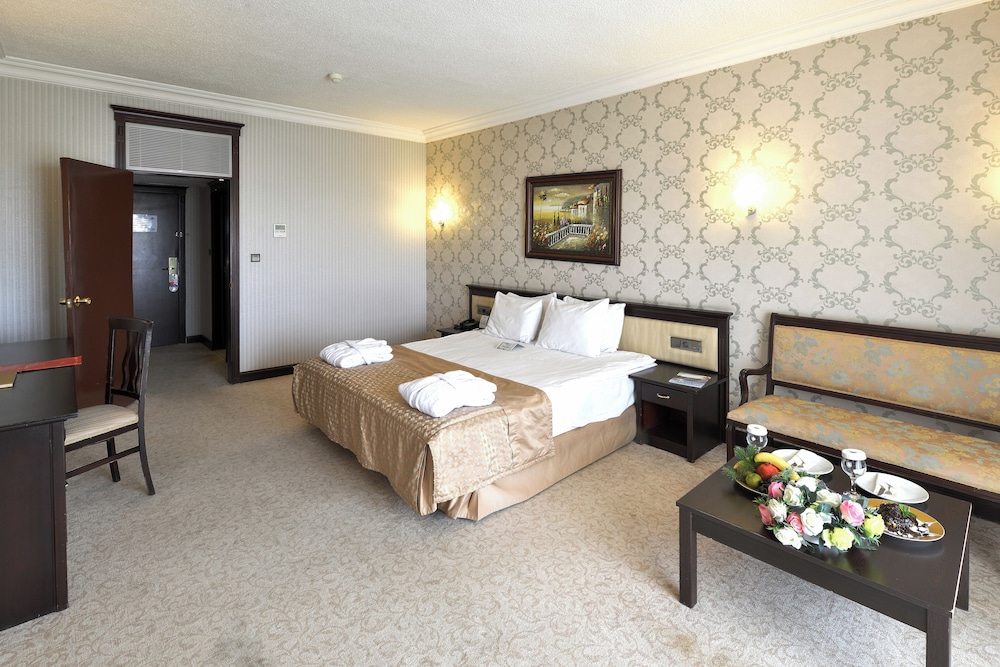 Anadolu Hotels Esenboga Thermal 10/50