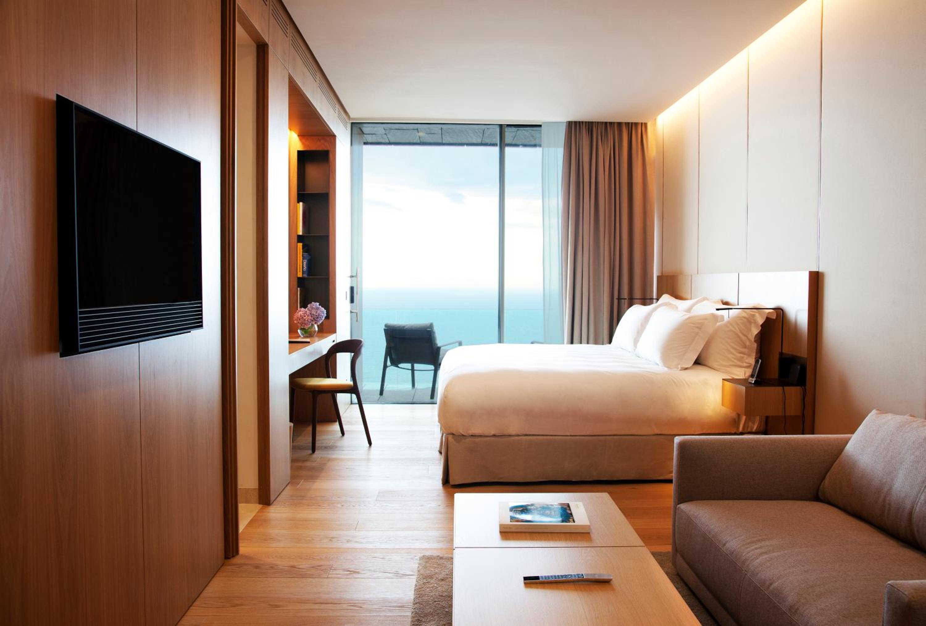 Horizon, Double Bed، Hotel Akelarre 6/10