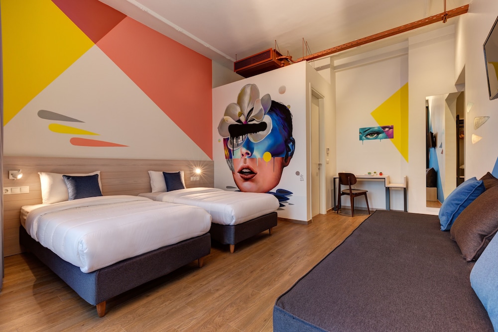 Colors Urban Hotel 17/75