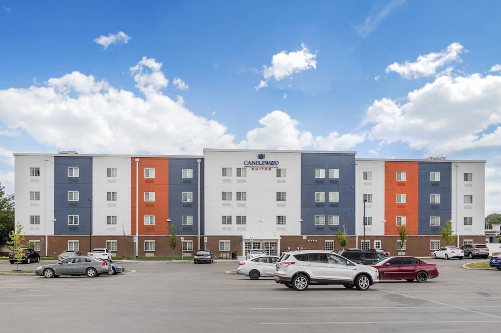 Candlewood Suites Indianapolis East 49/52