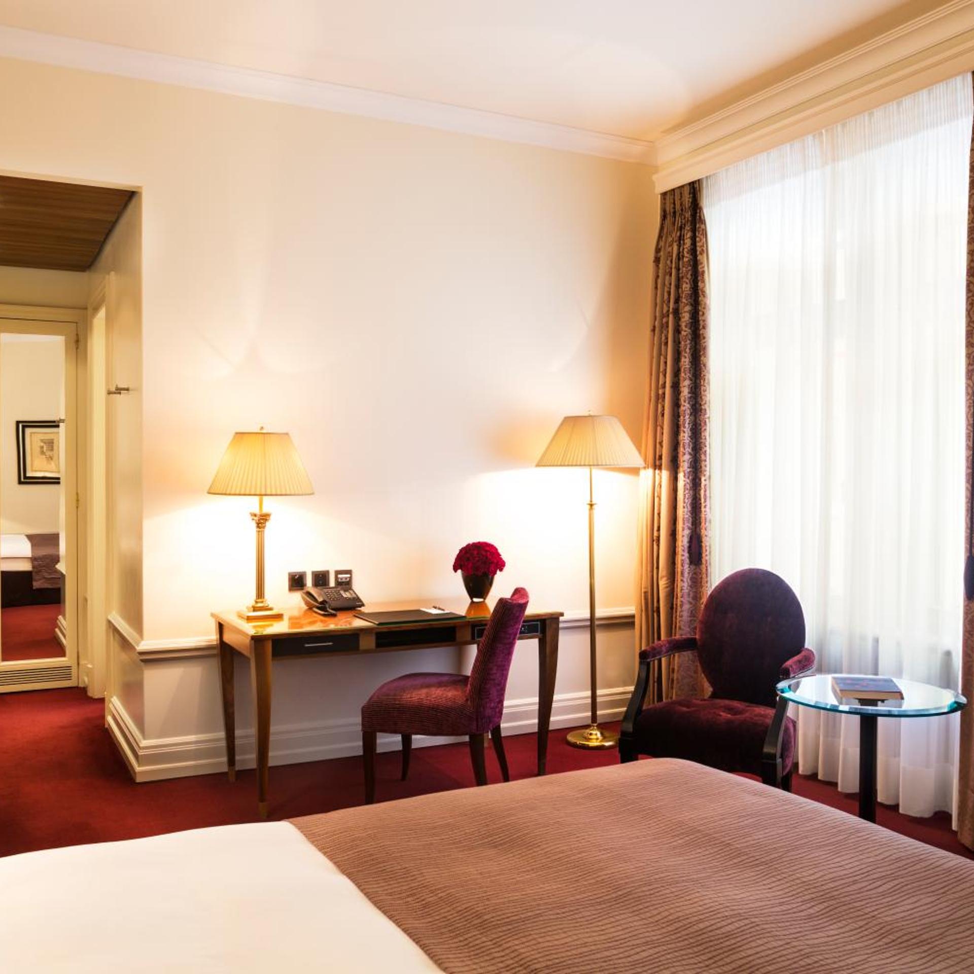 غرفة قياسية مفردة، Bellevue Palace 8/10