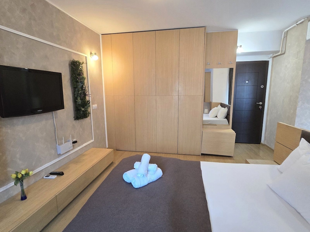 Decebal Residence Apartments 52/80