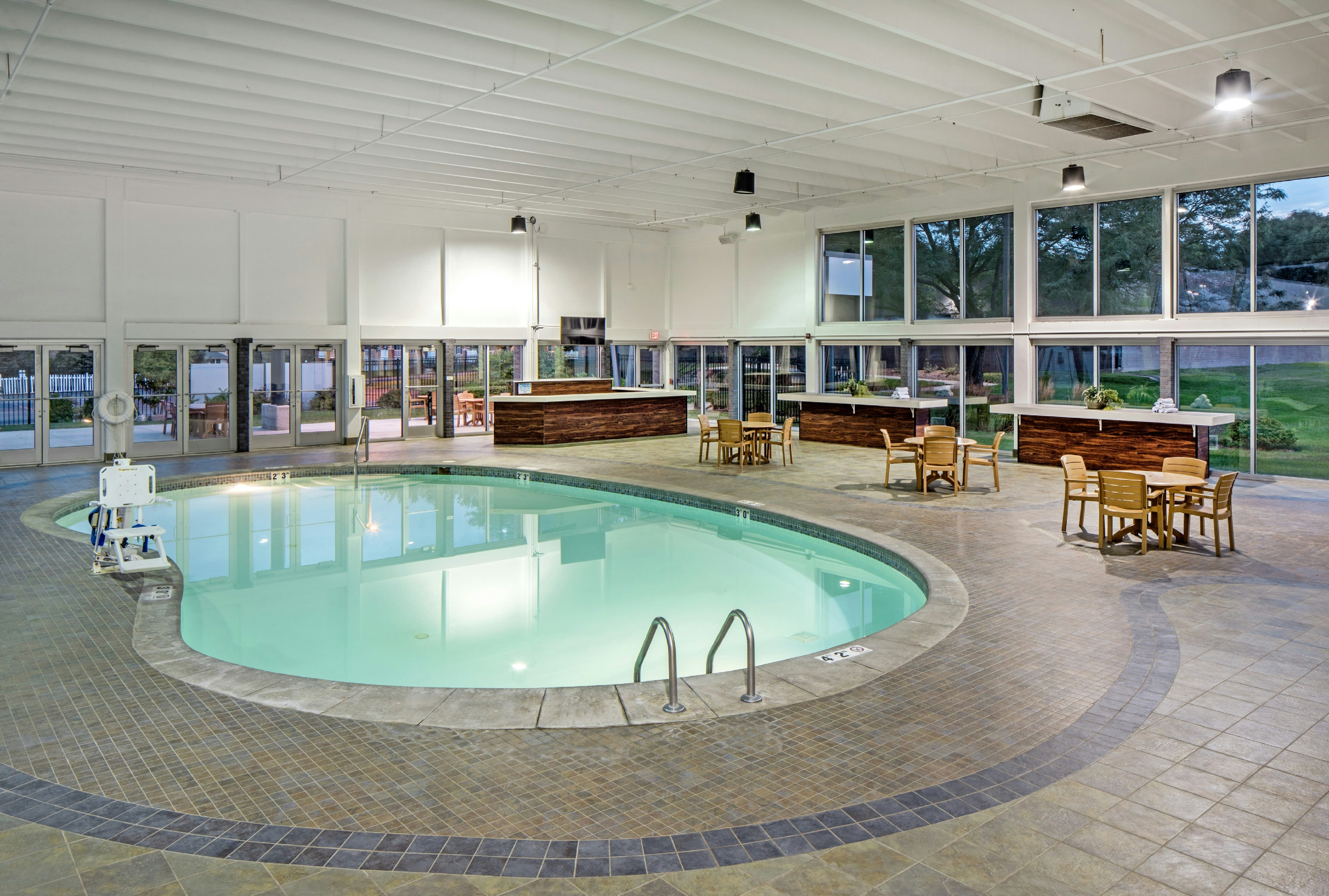 Doubletree By Hilton Omaha Southwest 18/54