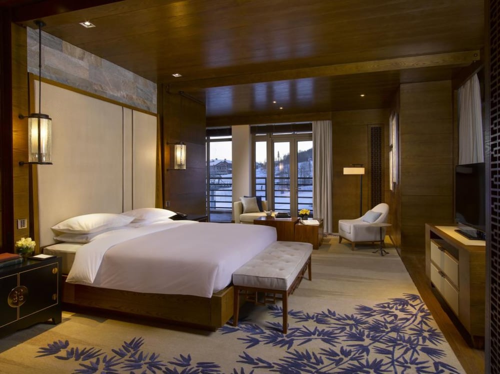 HYATT REGENCY CHANGBAISHAN 19/57
