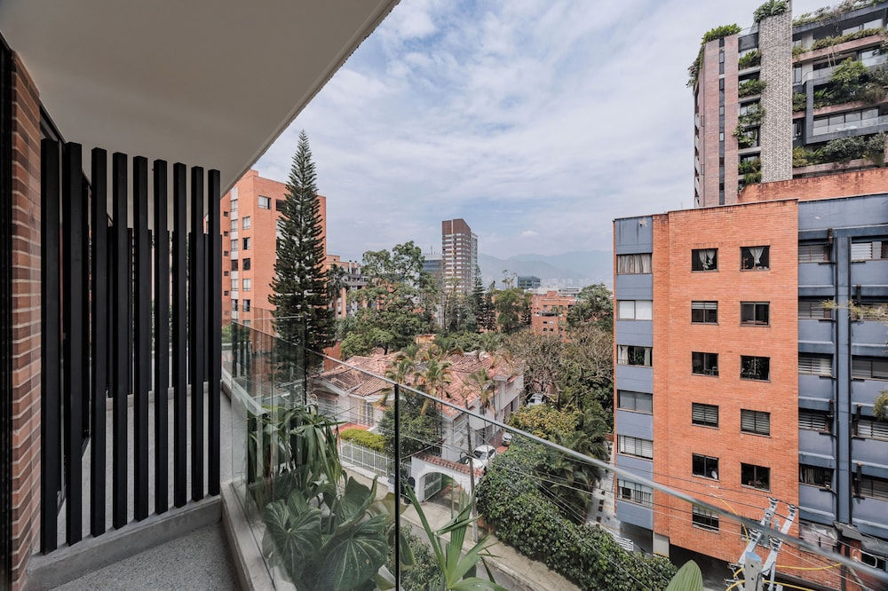 Lomm Hotel By Somos The Group 4/50