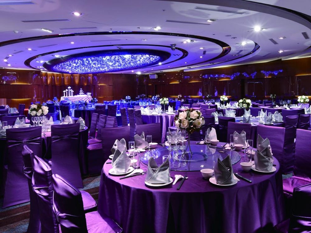 City Suites Kaohsiung Chenai 44/53