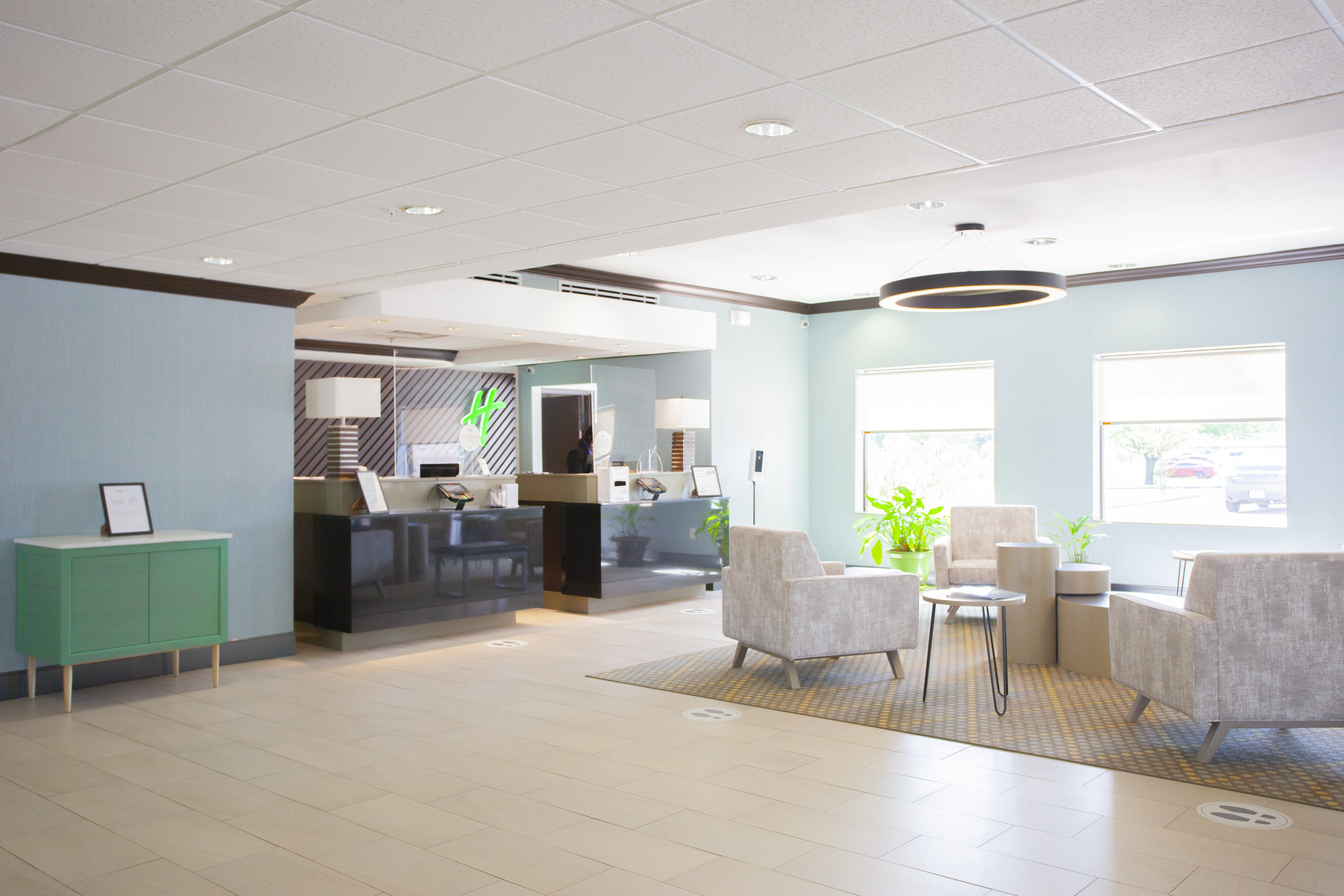 Holiday Inn & Suites Spring - the Woodlands Area, an IHG Hotel 3/28
