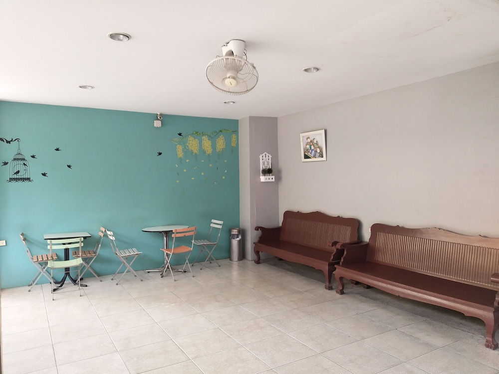 Pakchong Phubade Hotel 42/57