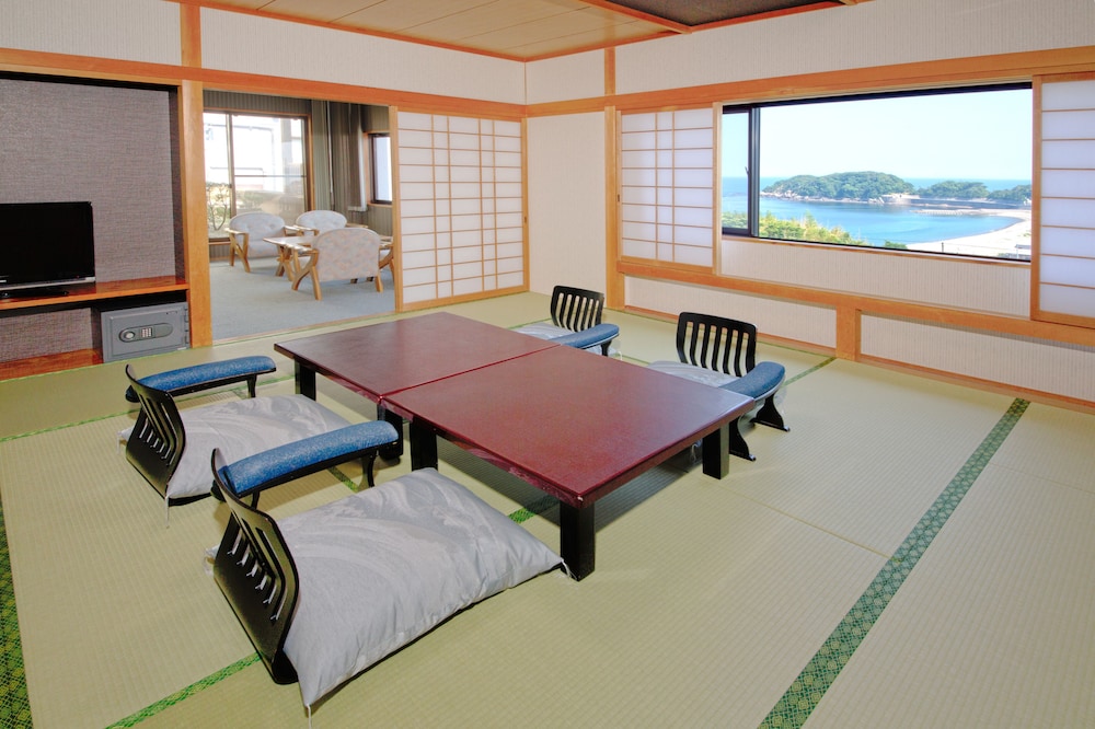 Japanese, Special, 6 Futon Beds, Outdoor Bath، Resort Hills Toyohama SORA no KAZE 3/3