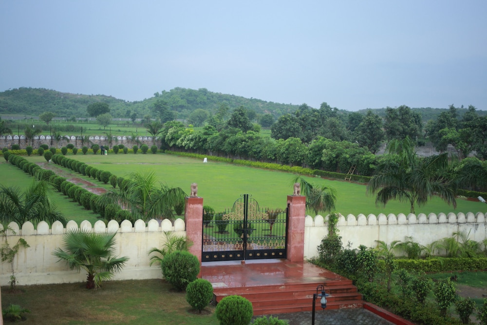 Rajmahal The Palace 45/50