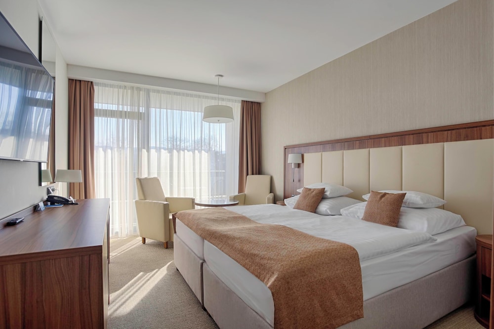 DANUBIUS HEALTH SPA RESORT ESPLANADE 31/66