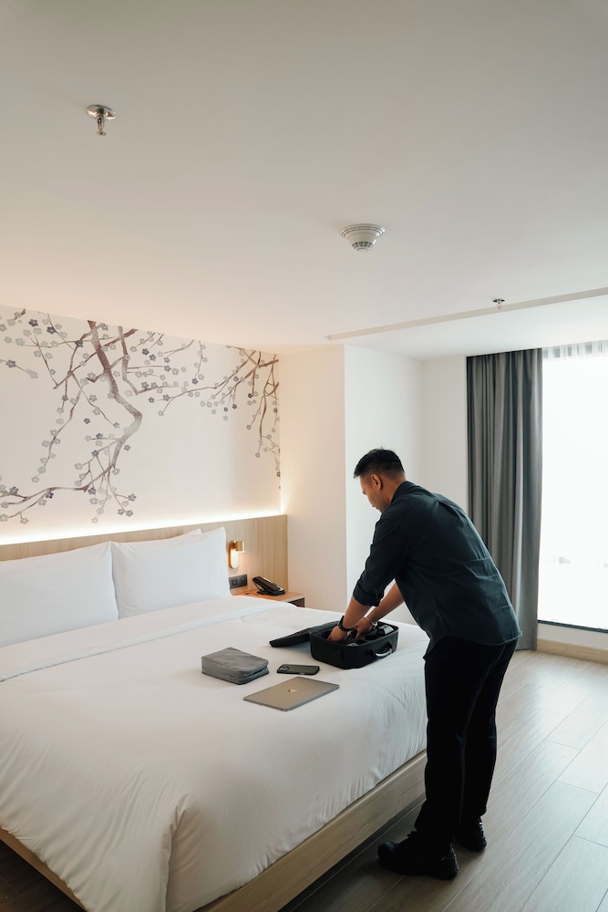 غرفة سوبيريور بسرير كوين، Fairfield by Marriott Bekasi 3/4