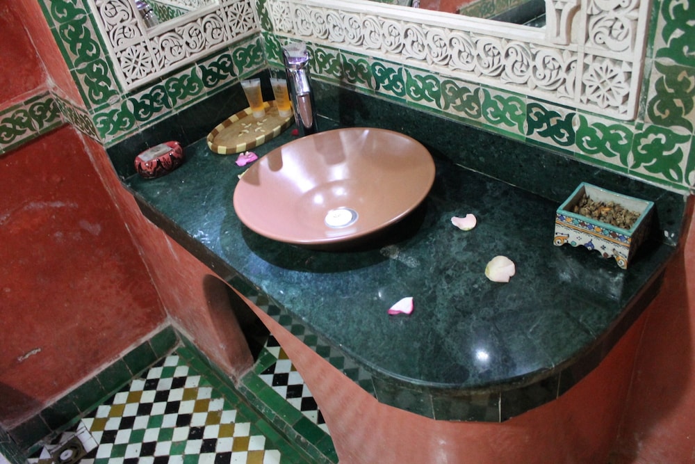 Riad Arabesque 7/62