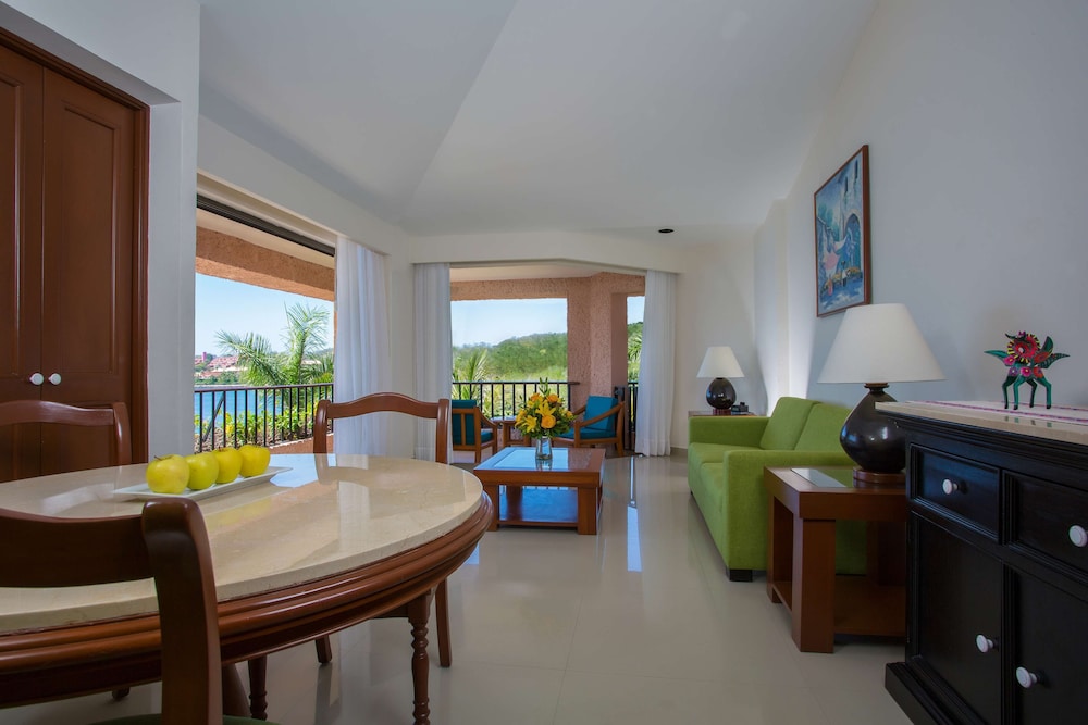 Barcelo Huatulco - All Inclusive 46/71