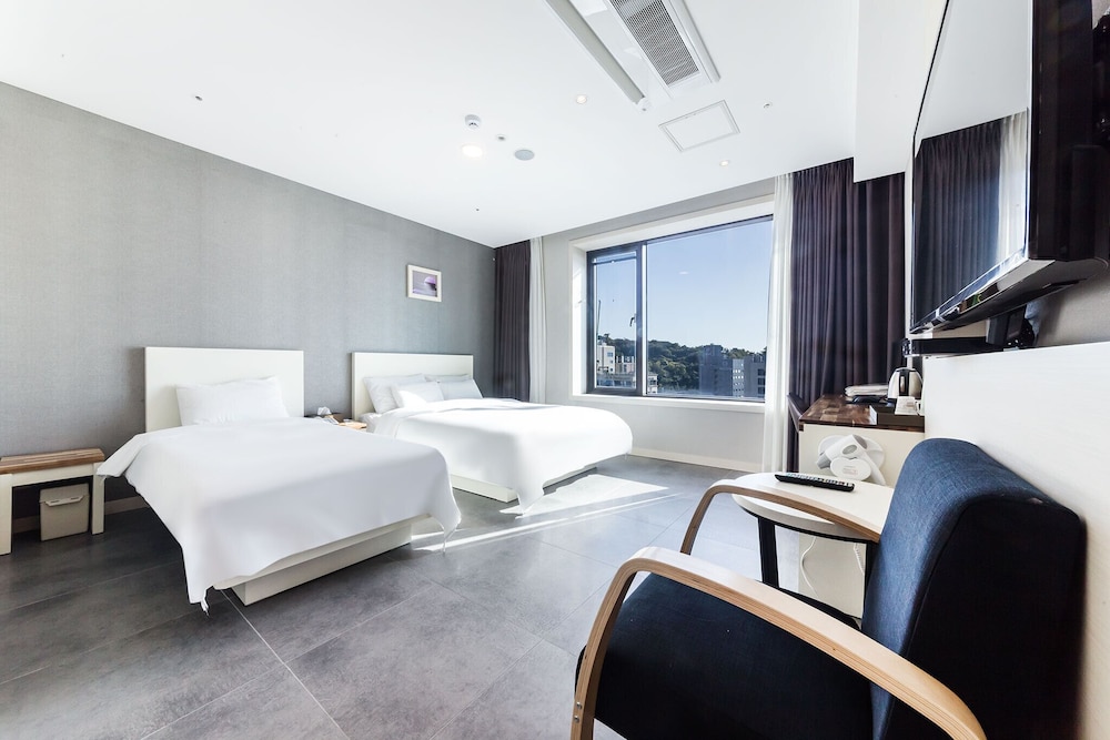 Incheon Hotel Bluemarine 17/50