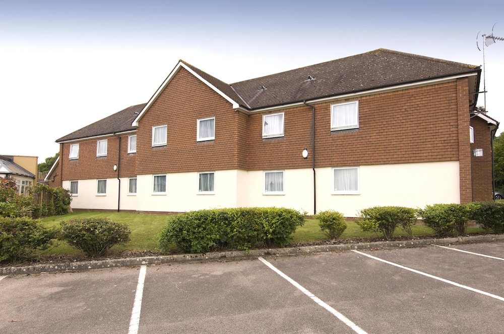 Premier Inn Tring 38/70