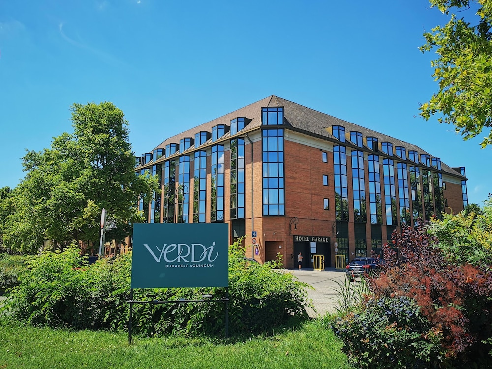 Verdi Budapest Aquincum 2/66