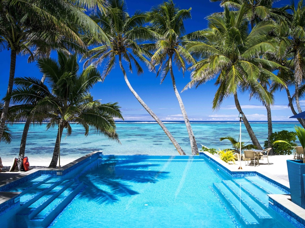 Little Polynesian Resort 50/64