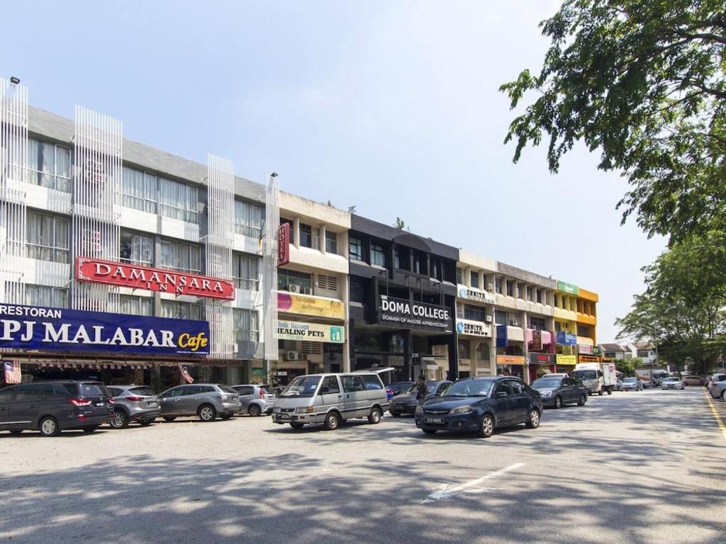 Swing & Pillows Damansara Jaya 写真1