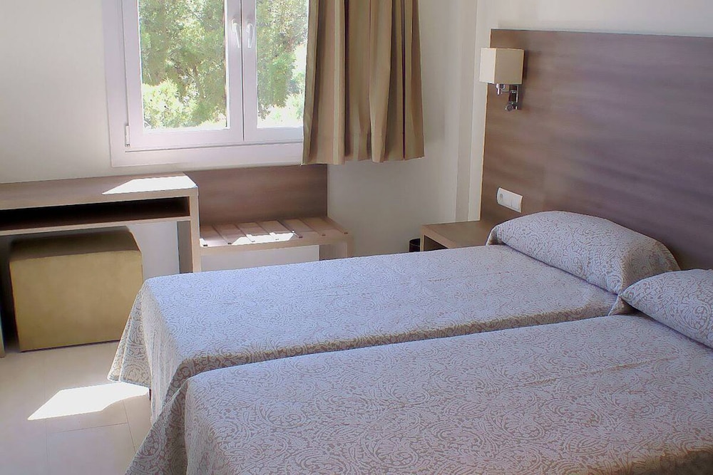 Cabot Tres Torres Apartamentos 20/65