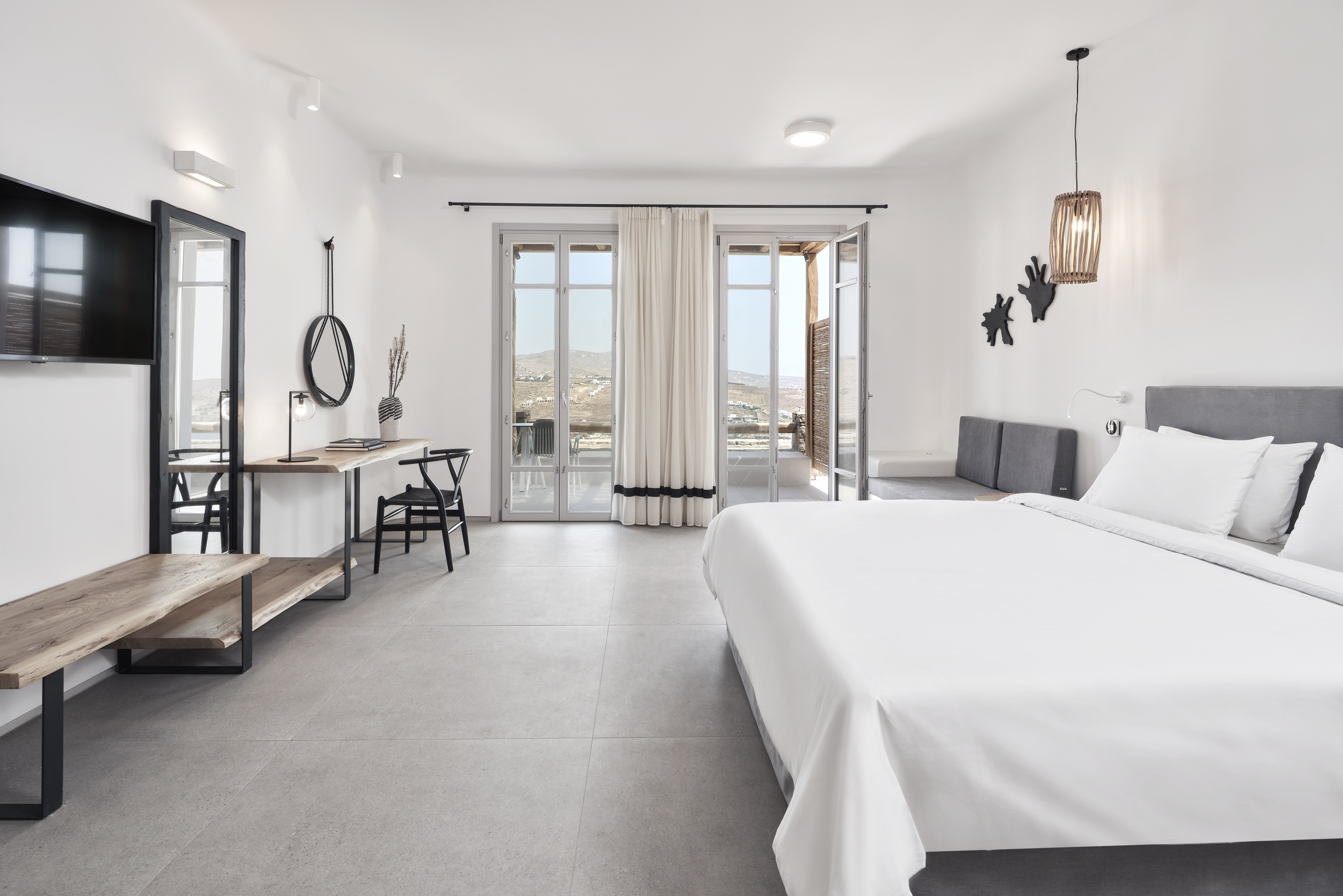 SUPERIOR, SUITE, SEA VIEW