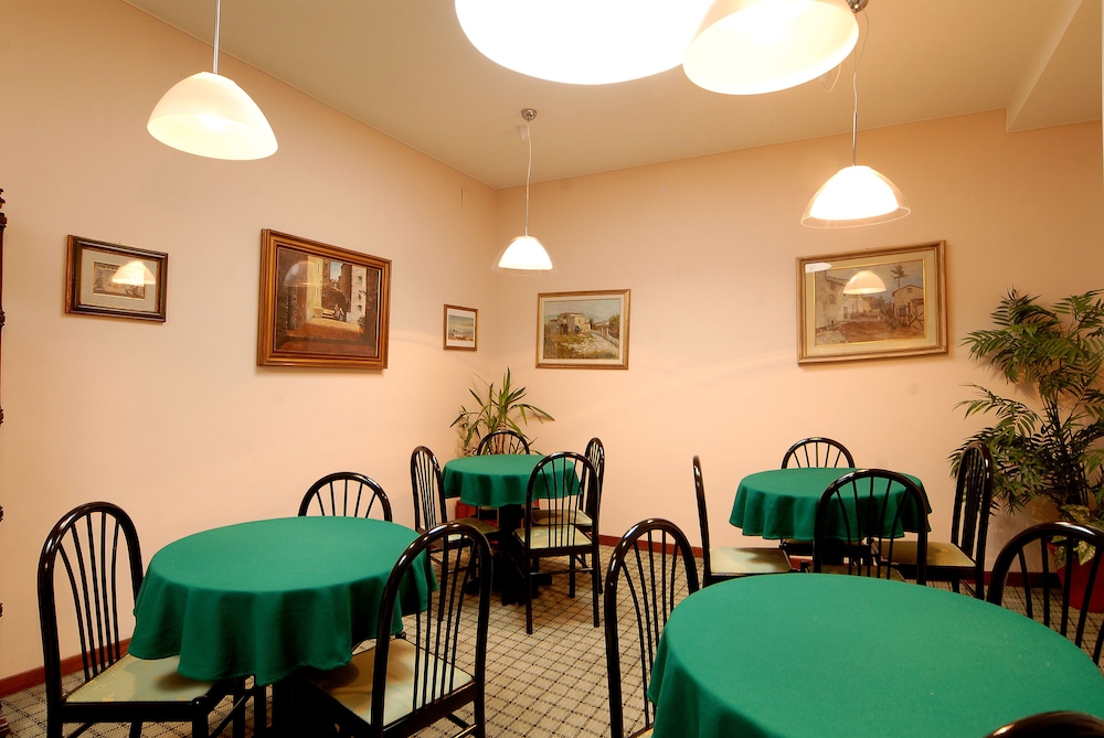 Hotel Cinque Terre 31/42
