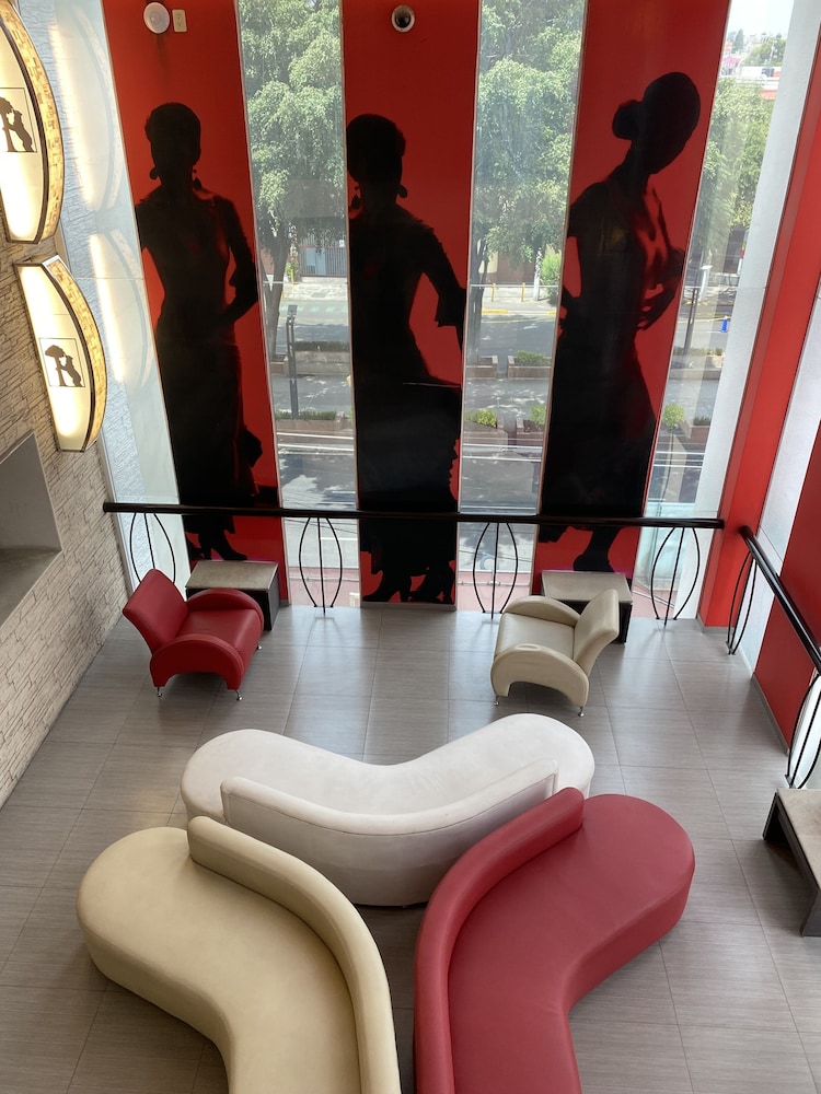 Gran Hotel Villa de Madrid 35/54