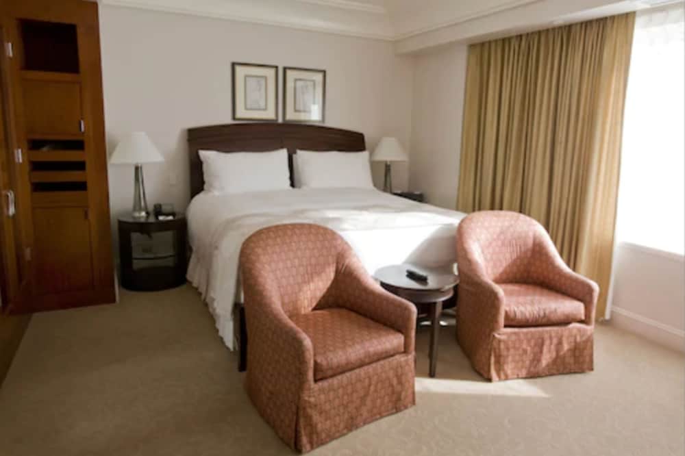 Taj Campton Place 17/67